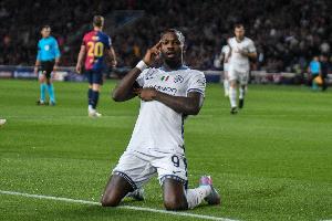快讯配图